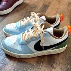 Nike Court Vision size 5Y